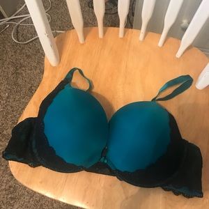 Torrid teal bra with black lace detail